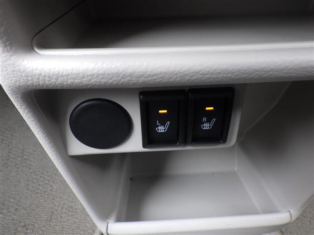 【運転席操作部】快適なドライブを楽しむための機能が装備されています！運転席から触れるので、使いやすいです！除菌プランいれていただくと、さらに清潔で安心していただけます！