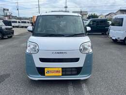 ☆ステアリングホイール☆手にしっくりくる握り心地で滑りにくく運転も快適です！