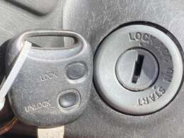 店舗にて現車の確認もいただけますので、お電話で在庫のご確認の上是非ご来店くださいませ！！！