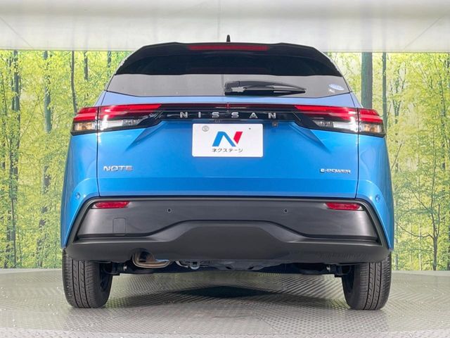 安心の最長10年・走行無制限保証（有償）をご用意。保証内容も充実はもちろん、無料点検＆オイル交換や、年中無休の全国・24時間ロードサービスも付帯されておりますのでご安心下さい。