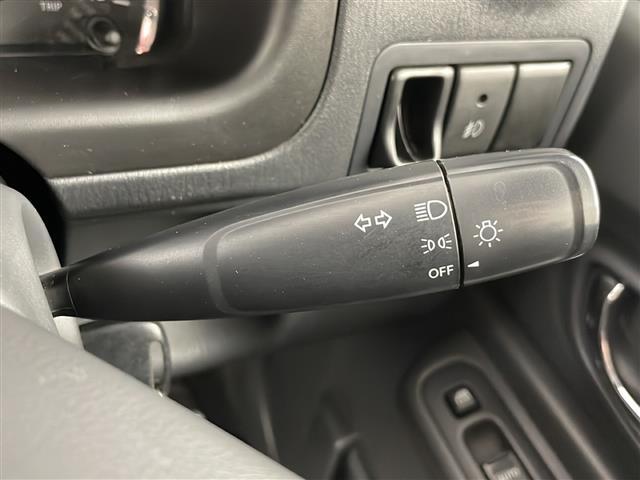 【運転席操作部】快適なドライブを楽しむための機能が装備されています！運転席から触れるので、使いやすいです！除菌プランいれていただくと、さらに清潔で安心していただけます！