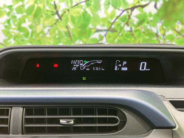 WECARSの展示場では実際に見て、触ってお車をお選びいただけます！知識の豊富な営業スタッフが様々なカーライフをご提案いたします！