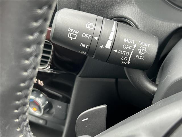 【運転席操作部】快適なドライブを楽しむための機能が装備されています！運転席から触れるので、使いやすいです！除菌プランいれていただくと、さらに清潔で安心していただけます！