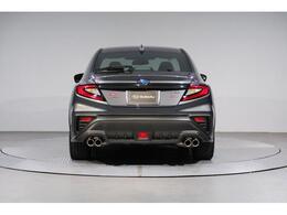 「独自の総合安全性能」、「優れた環境性能」、「洗練された質感」を実現したスポーツセダン。