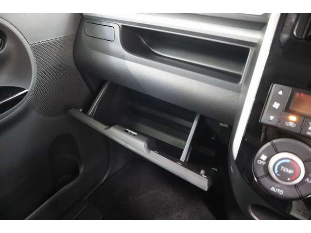 ★まずはお電話かメールでお問い合わせください！欲しい車が決まったらオトロン館林インター店がお手伝い致します！
