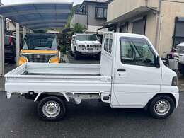 遠方にお住まいで、現車を見に来られない方でもご安心ください。お客様がご納得いただけるまで情報をお伝えし、納車まで対応させていただきます。