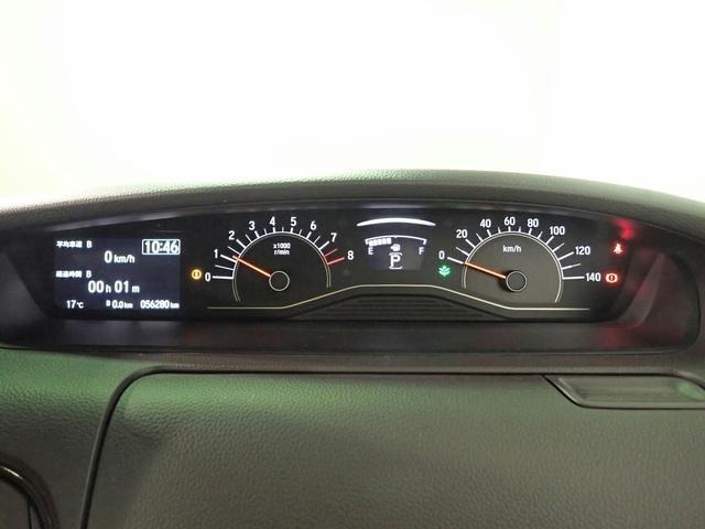 ◆三重県最大級の大型屋内中古車センター♪ヴァーサス鈴鹿店です♪オールジャンルの展示車が盛り沢山です♪在庫の無い車両のオーダーも受け付けます♪電話→059-384-5050までお問合せ下さい◆