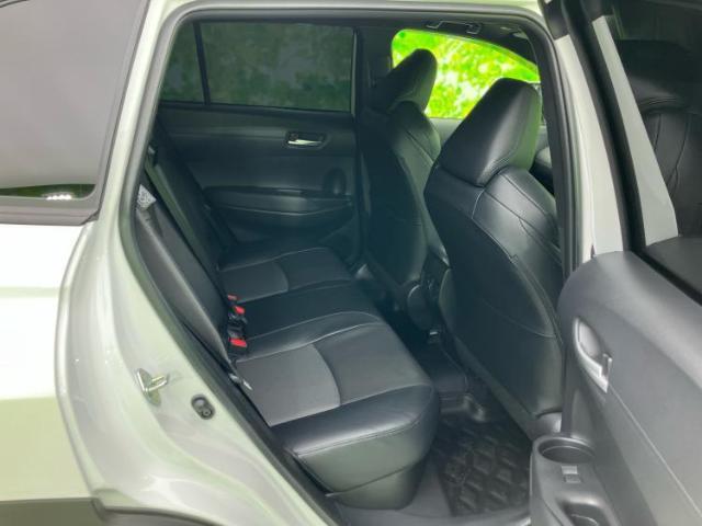 運転席後列シート