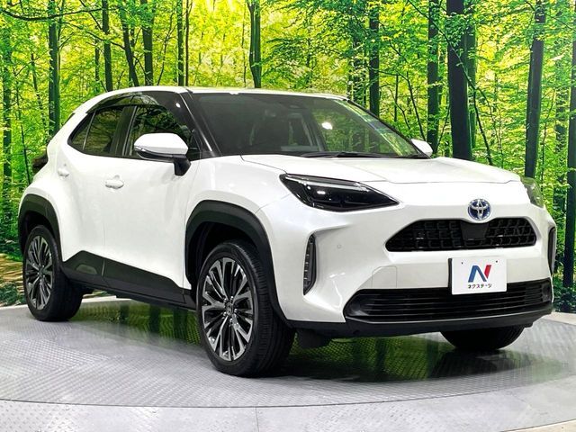 大好評のボディコーティング「弾スプラッシュコート」もご納車までに施工可能。通常のガラスコートと異なる、耐久年数6年の無機質ガラスコーティングが、ボディをキレイな状態に保ってくれます。