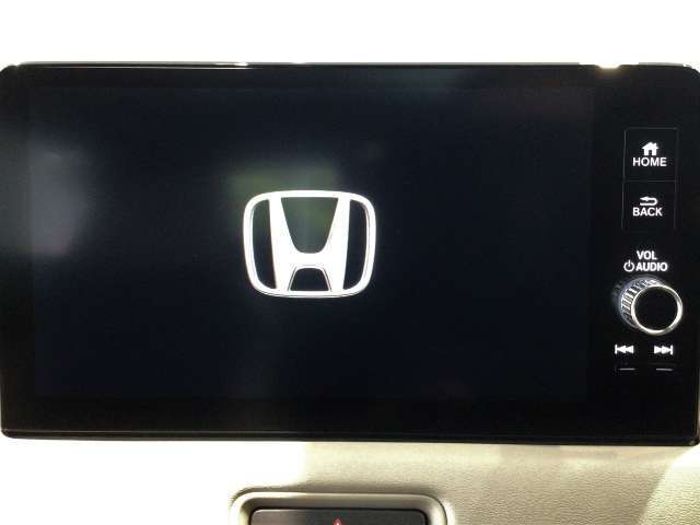 Honda　CONEECT対応で、更に便利が広がったナビディスプレーです♪もちろんFM/AMラジオもお聞きいただけますよ♪