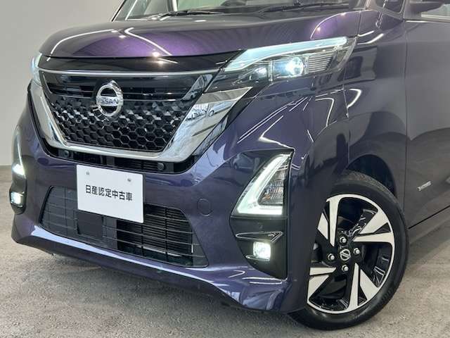 暗い道路でも明るく見やすいLEDヘッドライト付きフォグランプも標準装備です★