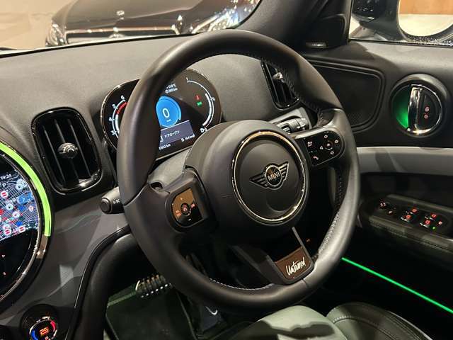 安心してカーライフを始めていただくことが出来るよう、必要な整備を実施し整備記録簿を発行いたします。