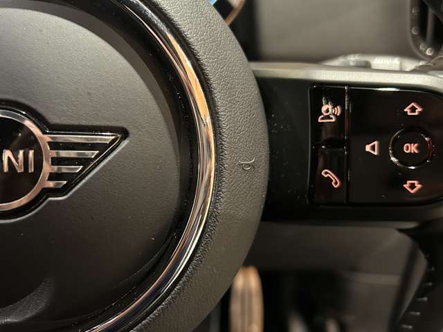 リベラーラでは、通常のオートローン（最長120回払い）の他にも「残価設定プラン」など、様々なお支払プランをご用意しております。※審査の結果、ご期待に添えない場合もございます。