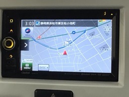 社外ナビ搭載です。知らない道も安心ですね！