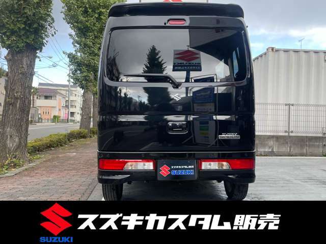 当店は新車、中古車販売をメインに車検、点検、鈑金、自動車保険、自動車用品取付など車に関することはすべて行います。ご質問等ございましたら電話にてお問い合わせください。ベテランスタッフがお答えします。