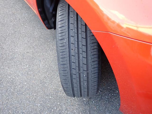 【タイヤ】タイヤの溝もしっかりありますので、ご購入の際も余計な費用が掛かることもありません。