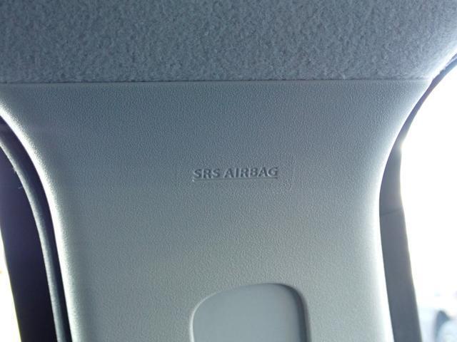SRSカーテンエアバッグが装備されています。もしもの時に守ってくれます！