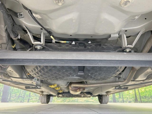 下回りがきれいなうちに、防錆加工の施工がオススメ。降雪地域はもちろん、沿岸部にお住いの方や、趣味でマリン・ウィンタースポーツをされる方にご好評いただいております。