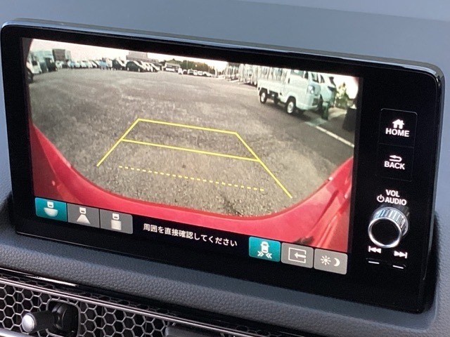 バックカメラも装備しております。車庫入れの苦手なお客様、もうご心配いりません。バックカメラがあれば、ぶつける心配無し？！重宝してくれると思いますよ＾＾