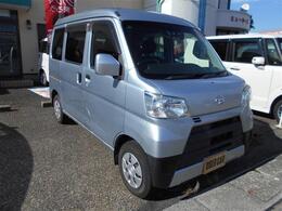 ワンオーナー車で当社で管理していたお車です。車検記録簿もあります。