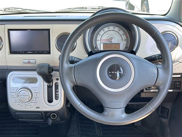 店舗にて現車の確認もいただけますので、お電話で在庫のご確認の上、是非ガリバー黒部店までご来店くださいませ！！！