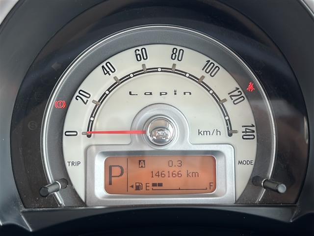 店舗にて現車の確認もいただけますので、お電話で在庫のご確認の上、是非ガリバー黒部店までご来店くださいませ！！！