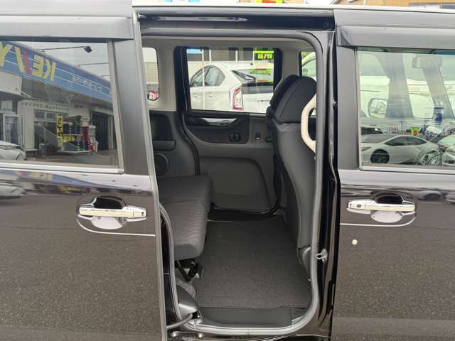 ケーユーホールディングスグループとして初めての北陸地方出店。昭和47年創業、信頼と実績のケーユーが贈る高品質・低走行車をご提供します。私たちはお客様にお約束します『安心のカーライフ』電話076-246-6755