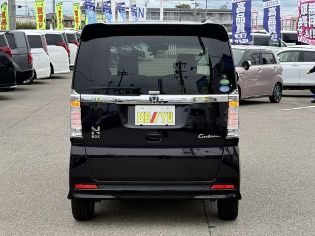 任意保険は安心と信頼の三井住友保険海上代理店。ロードサービスをはじめ、長期分割車両保険など、お客様にお勧めのプランをご案内いたします。詳しくはスタッフまで！