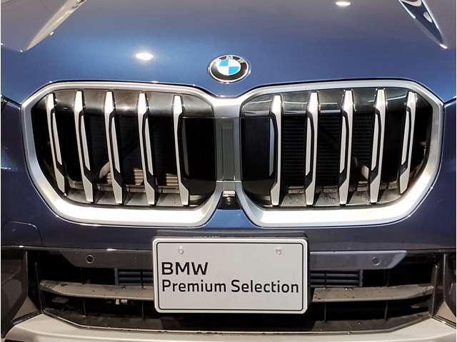 【ボディコーティングで新車時の輝きを】ご納車前にボディを磨き上げ下地処理を行った上で、コーティングを施工します。軽微な小傷も無くなりより新車時の輝きに近い状態でお届けできます。ぜひご用命下さい！