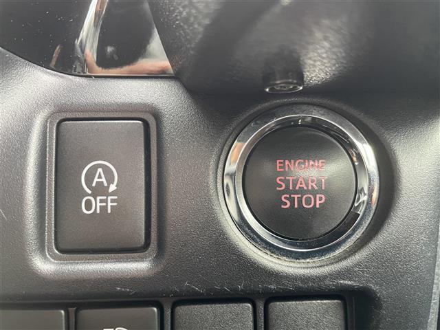 【スマートキー・プッシュスタート】鍵を挿さずにポケットに入れたまま鍵の開閉、エンジンの始動まで行えます。