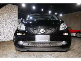 数ある販売店の中から当社のお車をご覧いただき誠にありがとうございます。ガレージシルバーストーン販売車輌へのお問い合わせは、092-593-5388までお気軽にご連絡下さい。