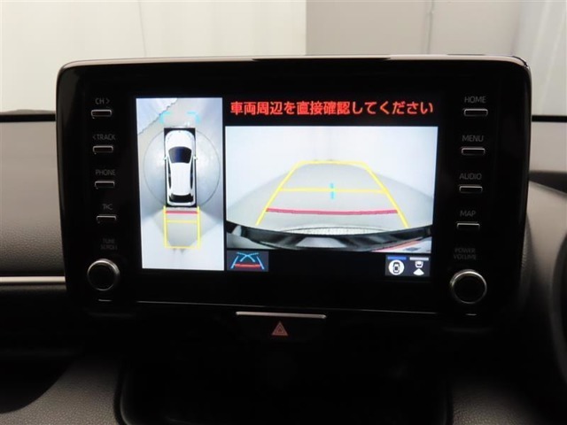 バックモニターを装備しています。車庫入れ時等に車両後方が確認出来るのでとても便利です。