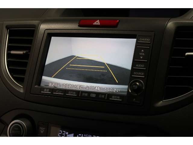 ◆◆バックカメラの画像です。車庫入れの安心感がアップしますね☆