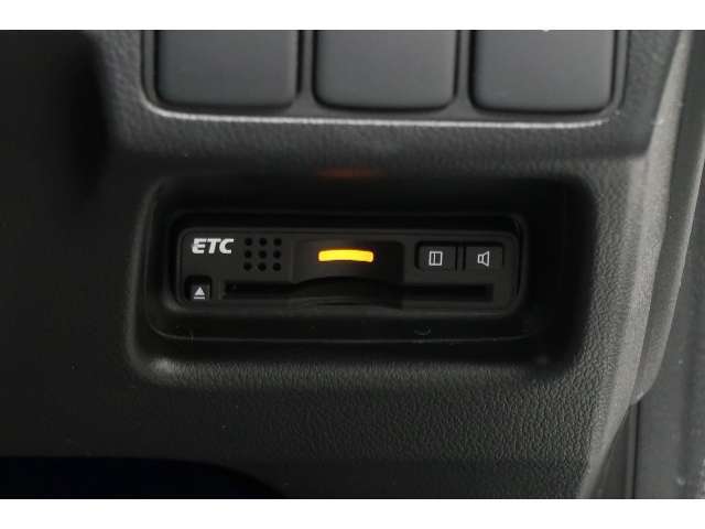 ◆◆ETC付！高速道路の料金所はキャッシュレスで通過です！サービスエリア等にあるスマートインターの出入りも利用可能でとっても便利☆ご納車後すぐにお使い頂けるようセットアップしてのお渡しとなります。