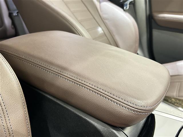 LIBERALAでは多種多様の車種をご用意させていただいております。お客様がご納得いくまで、そのお車の持つ特性を五感すべてで感じ取っていただける場をご提供します。