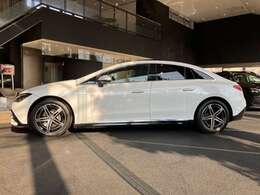 【高速道路から降りてすぐ】東名高速道路の横浜町田IC出口を八王子町田方面に下りて分岐を二度右へ進み、100m先すぐ左手にございます。電車でお越しの方は、東急田園都市線の南町田グランベリーパーク駅です。