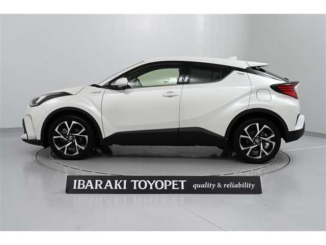 『 C-HR（ハイブリッド）　G 』入荷しました。　お気軽にお問い合わせください。