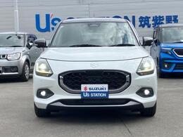 凛としたフェイスが魅力のフロントデザイン！白い光・ハイレスポンス、低燃費の【LEDヘッドランプ】！