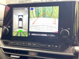 【アラウンドビューモニター】専用のカメラにより、上から見下ろしたような視点で360度クルマの周囲を確認することができます☆死角部分も確認しやすく、狭い場所での切り返しや駐車もスムーズに行えます。