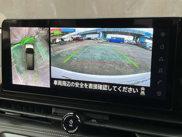 空から車を見たような「アラウンドビューモニター」！車の周りが一目で確認できるので、小さなお子様や障害物があっても安心して乗ることができます♪