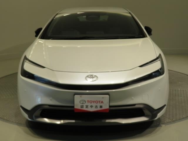 「フロントマスク」です。車の印象を決めるのは【顔】。この車の顔つきは、きっとあなたにピッタリ！？