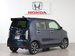 斜め後ろの画像です。