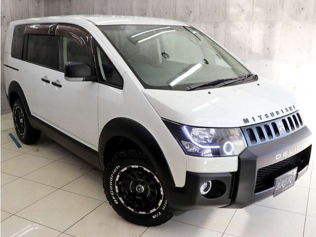 キャンプ場風キッズスペース完備しております。お子様連れのお客様もお気軽にご来店ください。