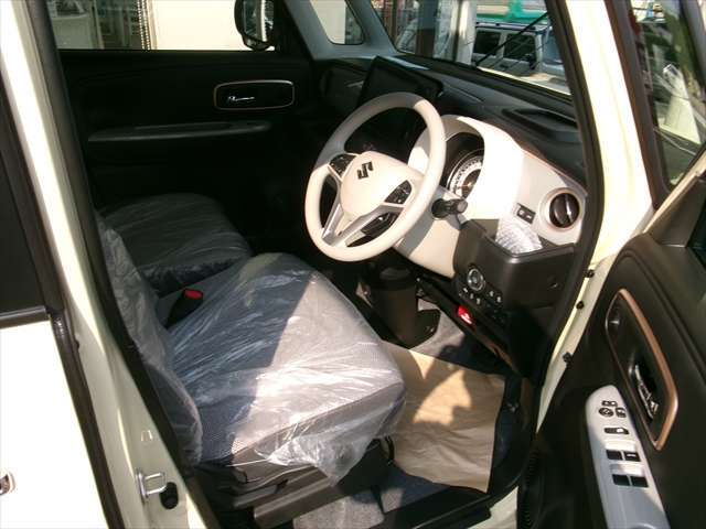 【トータルカーライフサポート】販売・点検・車検・保険・板金・ロードサービス・ローンなど車に関する事すべて対応できます。専任者がお客様の愛車を乗り出し後もフルサポート致します。