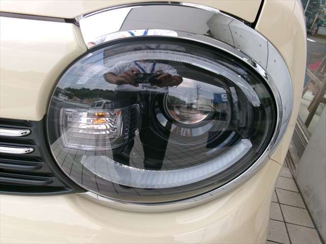【安さの理由】当店の在庫車両の大半が当社しかできない特別な方法にて仕入れをしております！さらに仕入れは大量仕入方式を採用しておりますので、さらなるコストダウンを実現！お買い得価格でご購入頂けます！