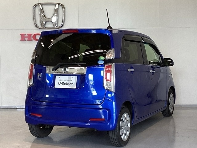 【Honda認定中古車 U-Select】　は3つの安心をお約束します。　1　Hondaのプロが整備した安心。 2　第三者機関がチェックした安心。　3　購入後もHondaが保証する安心。