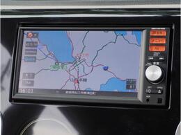 【ナビ】ナビ付いてます。初めての旅先やドライブでも安心して目的地まで案内してくれます。お近くのスズキ自販島根までお越しください。