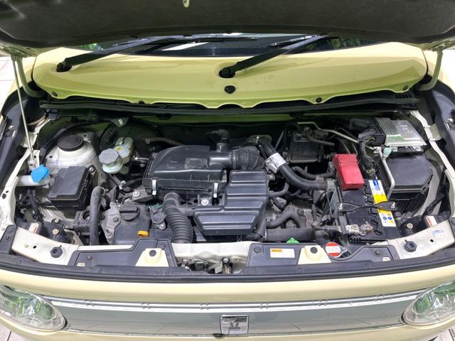 親切・丁寧な専門メカニックスタッフが応対！・車検・点検整備・事故等の修理などアフターサービスも安心。お車のカスタマイズもネクステージのサービススタッフまでご相談ください！