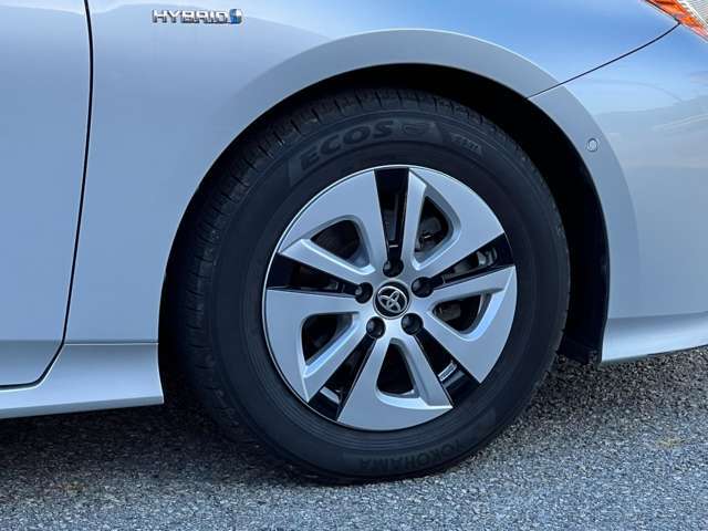 弊社は、お客さまのニーズにお応え出来るよう、豊富な車種を取り揃えております。お乗り換えの際も、是非、よろしくお願いいたします。