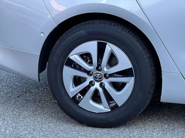 弊社は、お客さまのニーズにお応え出来るよう、豊富な車種を取り揃えております。お乗り換えの際も、是非、よろしくお願いいたします。